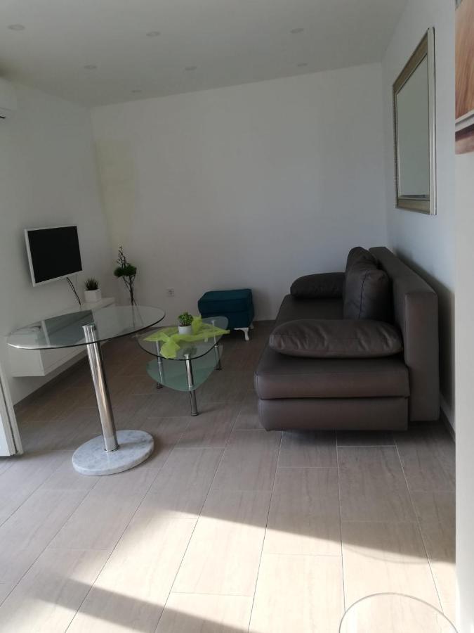 Apartmani Deluxe Jasenice  Ngoại thất bức ảnh