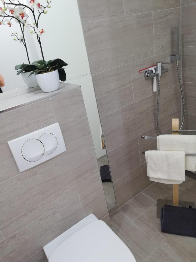 Apartmani Deluxe Jasenice  Ngoại thất bức ảnh
